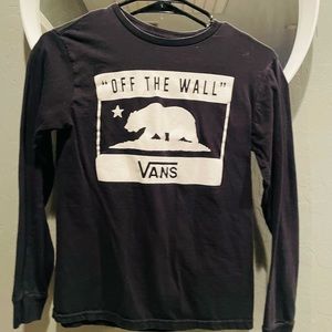 Black long sleeve vans shirt